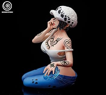 ONEPIECE   トラファルガーロー　女体化　ガレージキット　フィギュア Amazon.co.jp: トラファルガー・ロー フィギュア 1/8スケール